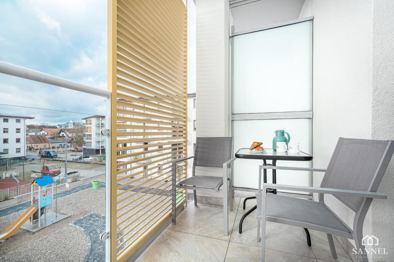 Apartament Lazure Dziwnówek Exterior foto